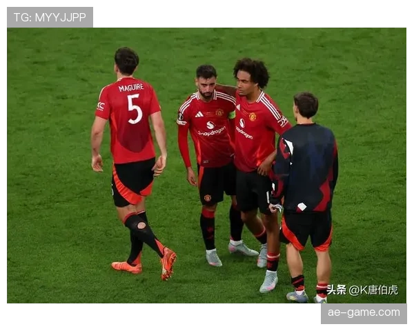 曼联战术体系缺乏稳定性,近期表现波动,对争冠形势产生影响 曼联战术体系缺乏稳定性,近期表现波动,对争冠形势产生影响