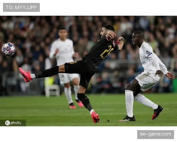 祖布门迪对皇马中场群的防守与出球表现解析